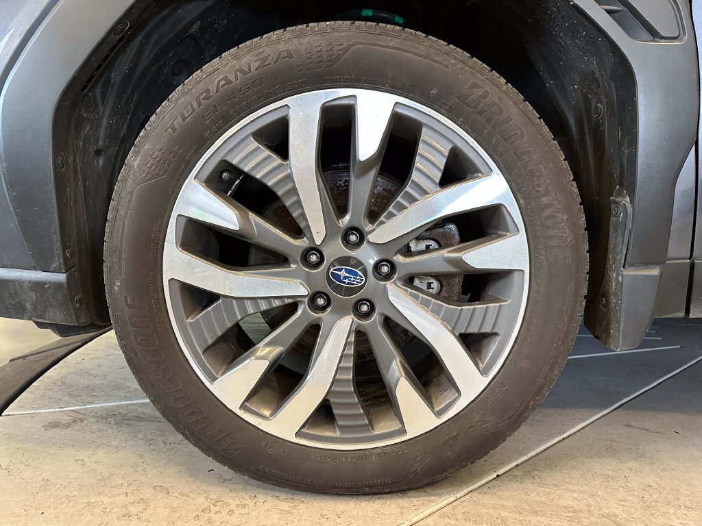 Used 2025 Subaru Forester Touring AWD/4WD image 27