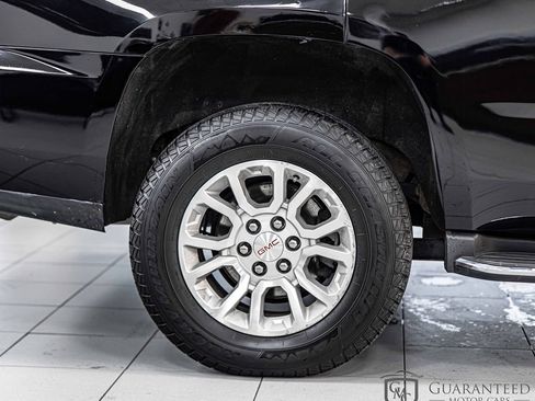 Used 2017 GMC Yukon SLT RWD image 10