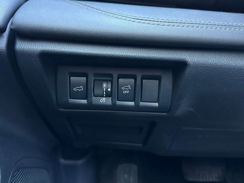 Used 2022 Subaru Outback Limited image 31