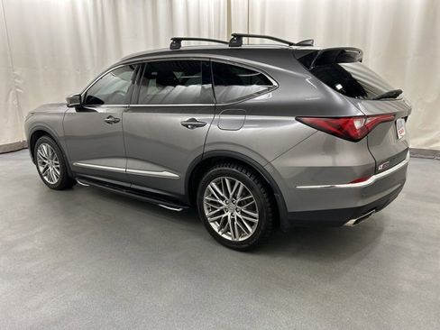 Used 2023 Acura MDX Advance image 3