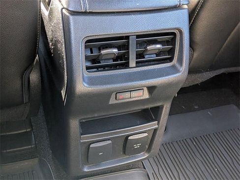 Used 2019 Ford Edge ST w/ Equipment Group 401A image 30