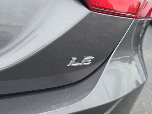 Used 2024 Toyota Camry LE FWD image 23
