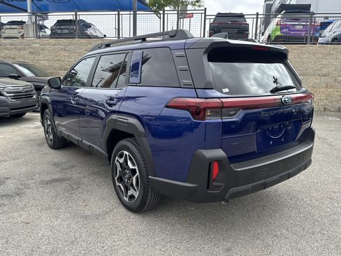 New 2026 Subaru Outback Touring AWD/4WD image 5
