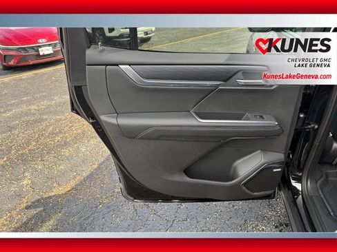 New 2026 GMC Acadia Elevation w/ Black Edition AWD/4WD image 16