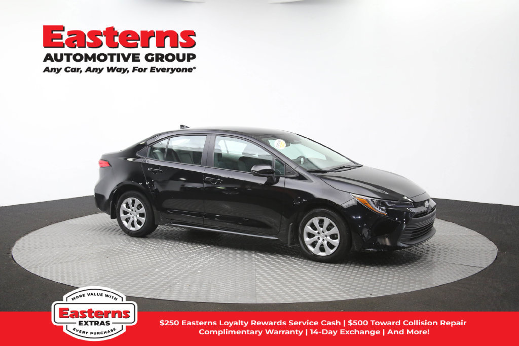 Used 2026 Toyota Corolla LE FWD image 48