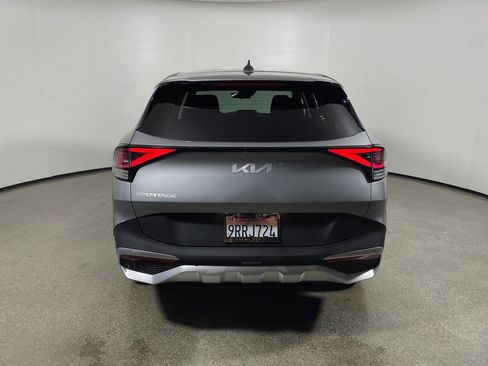 Used 2025 Kia Sportage LX FWD image 4
