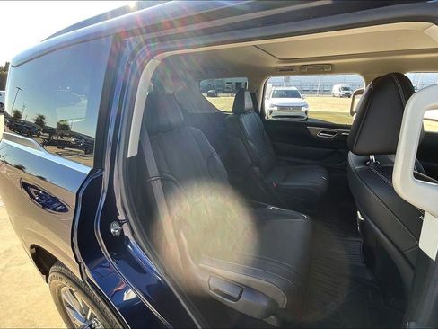 Certified 2025 INFINITI QX80 Pure image 36