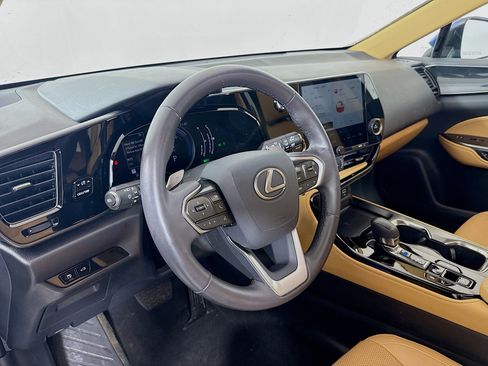 Used 2025 Lexus NX 350 AWD w/ Cold Area Package image 9