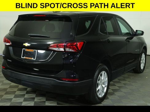 Used 2024 Chevrolet Equinox LS w/ LS Convenience Package FWD image 8