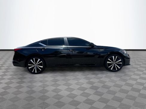 Used 2019 Nissan Altima 2.5 SR FWD image 5