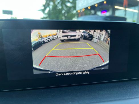 Used 2021 MAZDA MAZDA3 s image 26