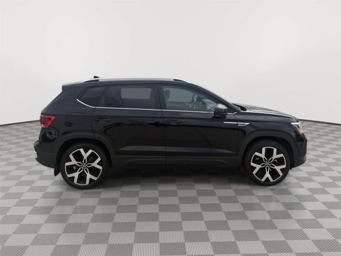 Certified 2023 Volkswagen Taos SEL AWD/4WD image 13