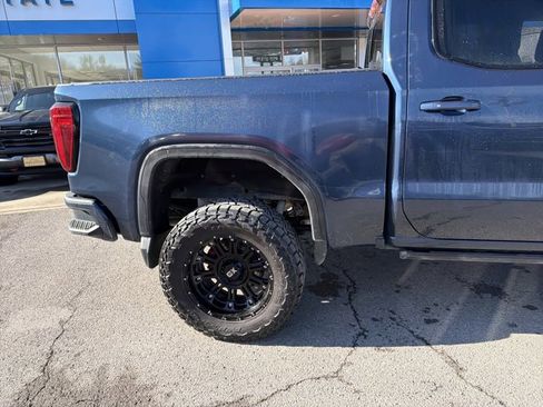 Used 2019 GMC Sierra 1500 AT4 w/ AT4 Premium Package image 4