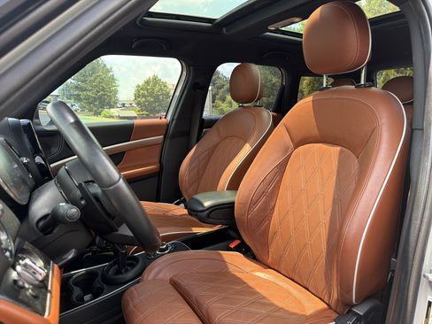 Used 2023 MINI Cooper Countryman S w/ Signature Upholstery Package FWD image 7
