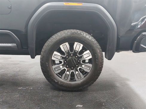 Used 2024 GMC Sierra 3500 Denali w/ Denali Reserve Package image 36