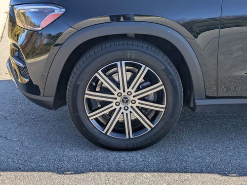 Used 2024 Mercedes-Benz GLE 350 4MATIC image 33