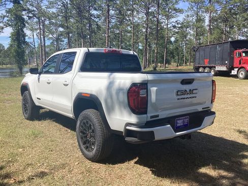 New 2026 GMC Canyon Elevation w/ Convenience Package RWD image 3