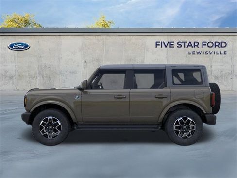 New 2025 Ford Bronco Outer Banks image 4