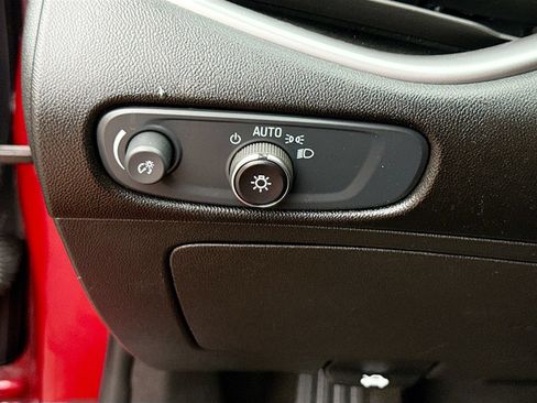Used 2024 Chevrolet Malibu LT FWD image 10