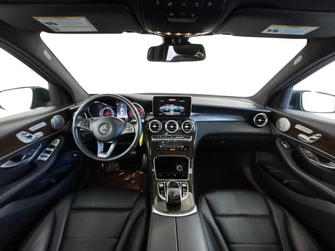 Used 2018 Mercedes-Benz GLC 300 4MATIC image 17