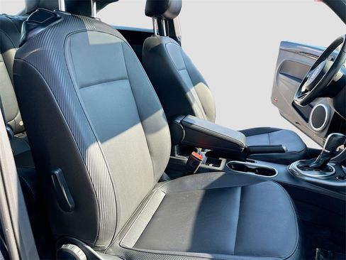 Used 2019 Volkswagen Beetle 2.0T SE image 29