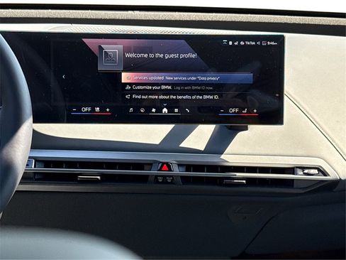 New 2026 BMW iX xDrive60 w/ M Sport Package image 21