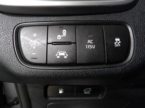 Used 2019 Kia Sorento SX w/ SX Touring Package FWD image 32