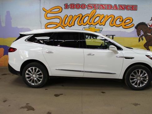 Used 2018 Buick Enclave Essence w/ Experience Buick Package AWD/4WD image 1