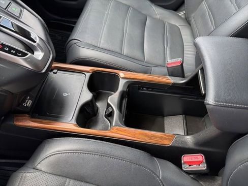 Used 2022 Honda CR-V Touring image 19