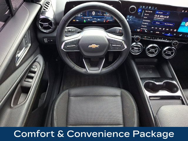 Used 2024 Chevrolet Blazer EV LT AWD/4WD image 3