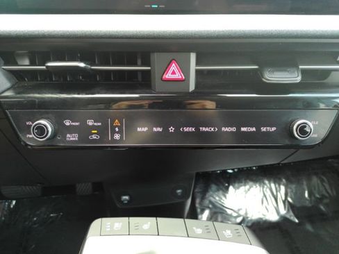 Used 2023 Kia EV6 Wind w/ Wind Technology Package RWD image 46