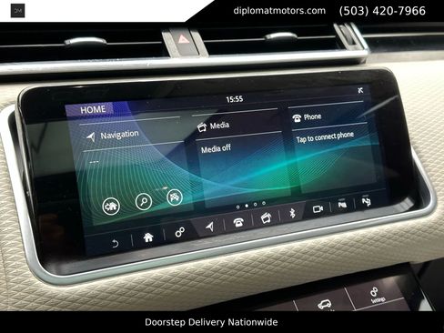 Used 2019 Land Rover Range Rover Velar R-Dynamic SE image 34
