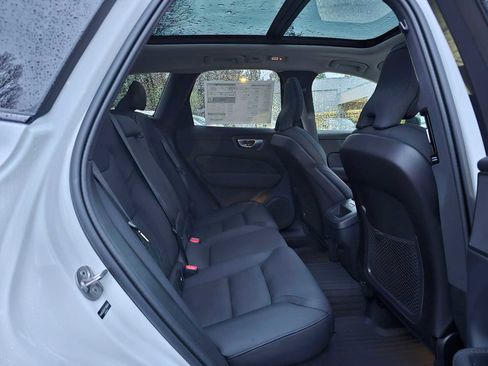 New 2026 Volvo XC60 B5 Plus w/ Climate Package image 12