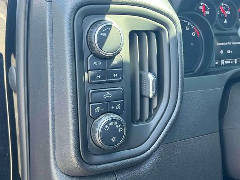 Used 2023 Chevrolet Silverado 1500 Custom Trail Boss w/ Midnight Edition image 21