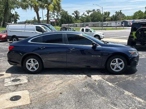 Used 2018 Chevrolet Malibu LS FWD image 7