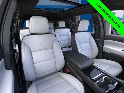 New 2026 Chevrolet Traverse High Country image 16