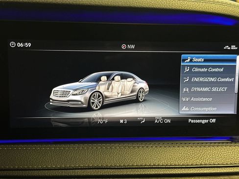 Used 2018 Mercedes-Benz S 560 Sedan image 38