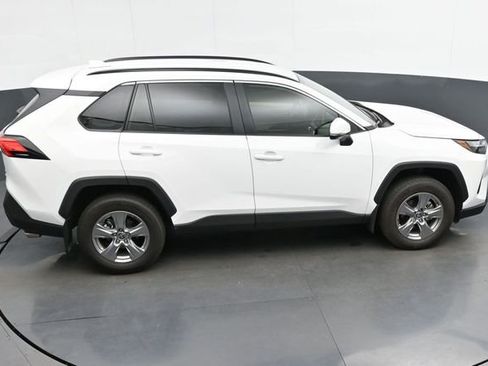 Used 2025 Toyota RAV4 XLE AWD/4WD image 20