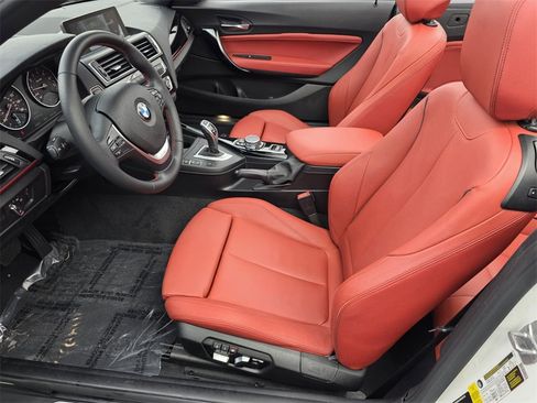 Used 2016 BMW 228i Convertible image 10