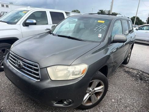Used 2010 Toyota Highlander Limited w/ Extra Value Pkg 8 AWD/4WD image 1