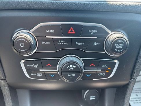 Used 2020 Dodge Charger GT w/ Performance Handling Group RWD image 11