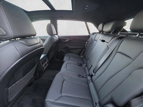 New 2026 Audi Q8 Premium Plus image 18