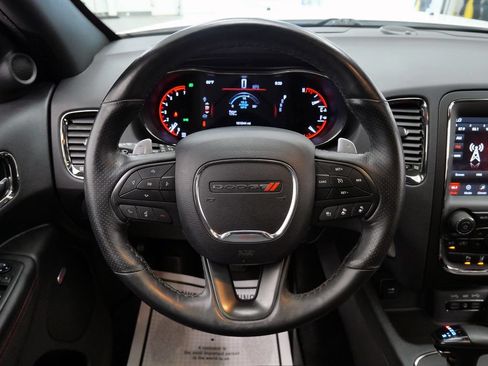 Used 2018 Dodge Durango R/T w/ Technology Group RWD image 27