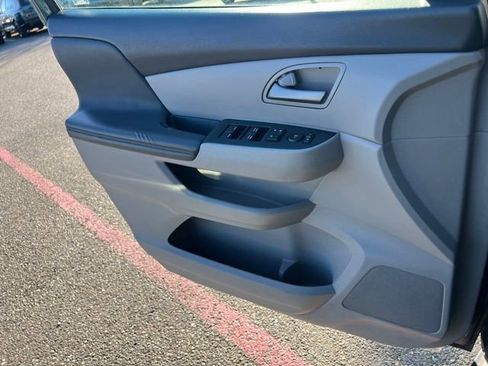 Used 2011 Honda Odyssey EX image 19