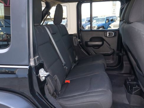 Used 2020 Jeep Wrangler Unlimited Sport image 24