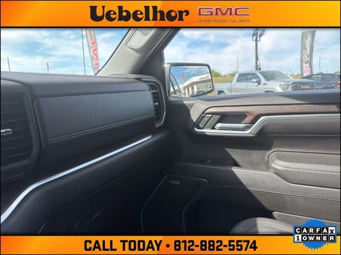 Used 2023 GMC Sierra 1500 SLT w/ SLT Convenience Package image 33