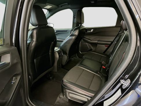 Used 2024 Ford Escape ST-Line image 29