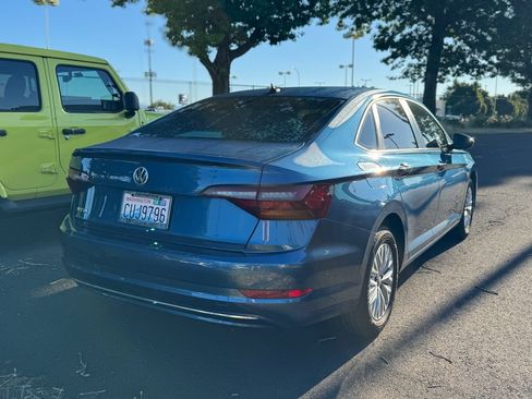 Used 2019 Volkswagen Jetta S FWD image 2