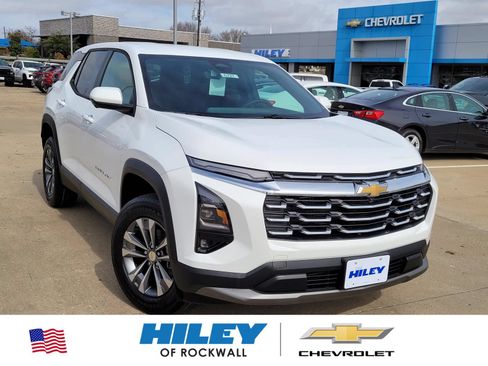 New 2026 Chevrolet Equinox LT w/ Convenience Package II FWD image 1