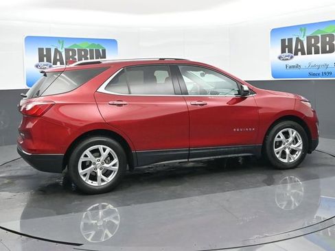 Used 2019 Chevrolet Equinox Premier image 6